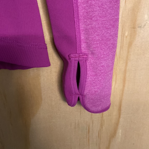 Lululemon long sleeve shirt, size 4, color pink. - Picture 3 of 9